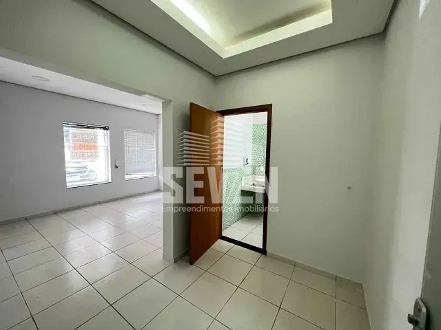 Loja com 330m², à venda, no bairro Vila Mesquita em Bauru