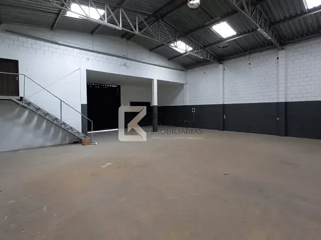 Loja com 250m², para alugar, no bairro Jardim Regente em Indaiatuba