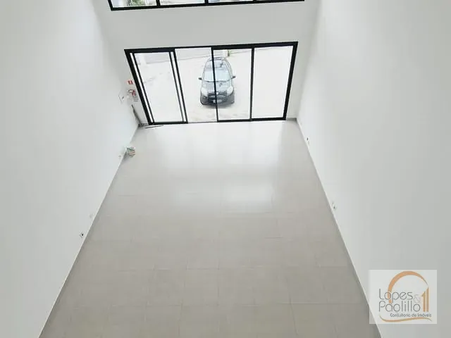 Loja com 136m², para alugar, no bairro Jardim Paulista em Atibaia
