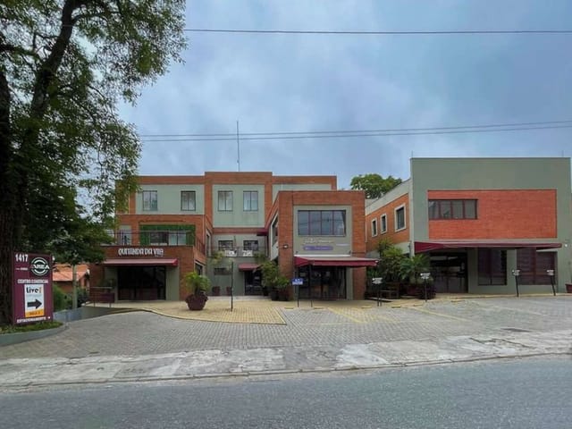 Loja com 351m², à venda, no bairro Chácara São João em Carapicuíba