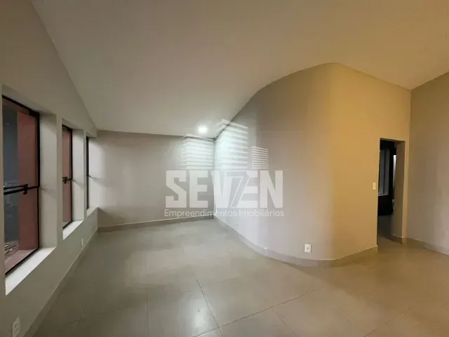 Loja com 354m², à venda ou para alugar, no bairro Centro em Bauru