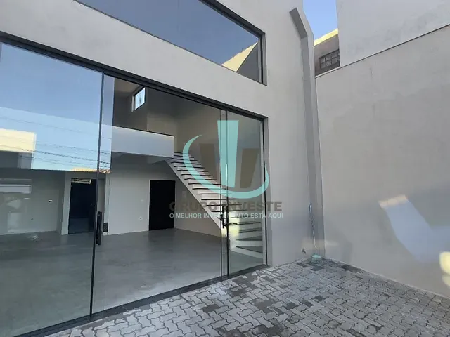 Loja com 200m², à venda ou para alugar, no bairro Centro em Araraquara