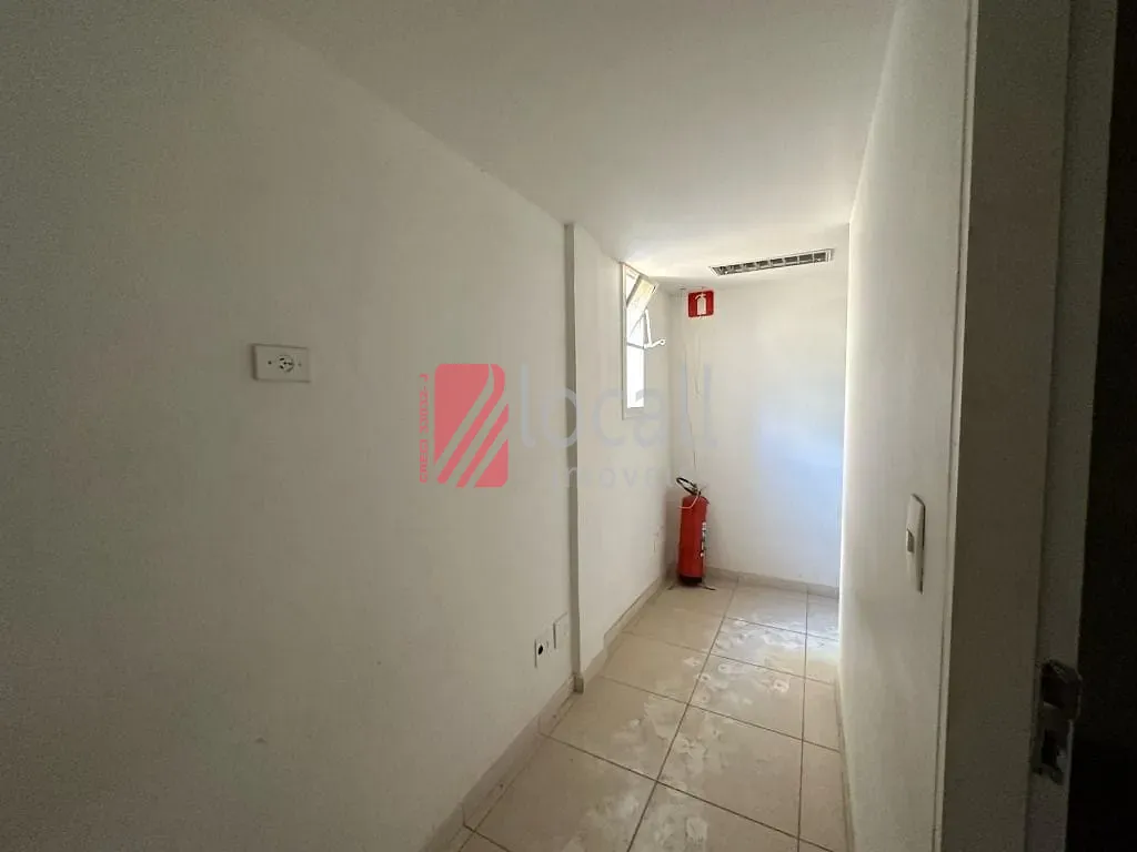 Loja / Salão / Ponto Comercial  para aluguel, 390m² — foto 18 de 21