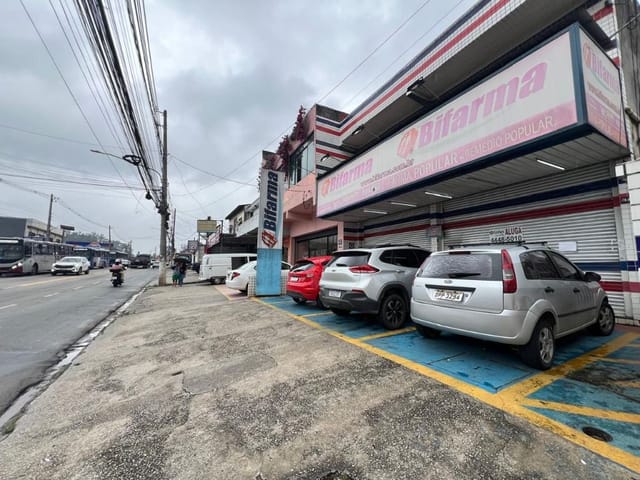 Loja com 300m², para alugar, no bairro Polvilho em Cajamar