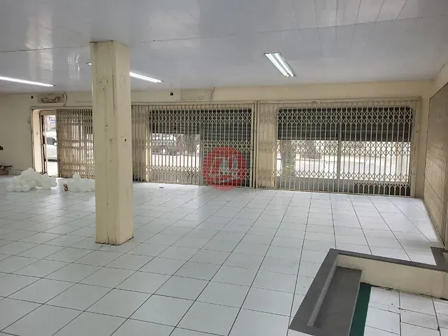 Loja para alugar, no bairro Bom Fim em Porto Alegre