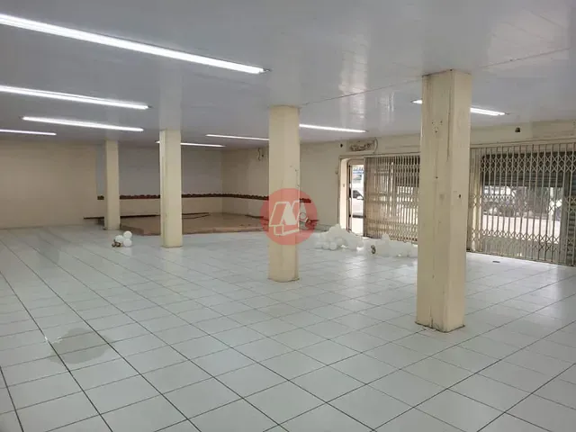 Loja para alugar, no bairro Bom Fim em Porto Alegre