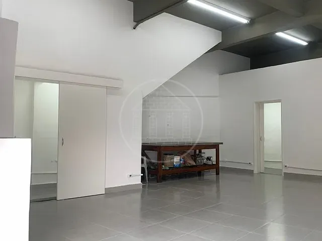 Loja com 74m², para alugar, no bairro Jardim Ipanema (Zona Sul) em São Paulo