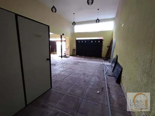 Loja com 84m², para alugar, no bairro Cidade Satélite em Atibaia