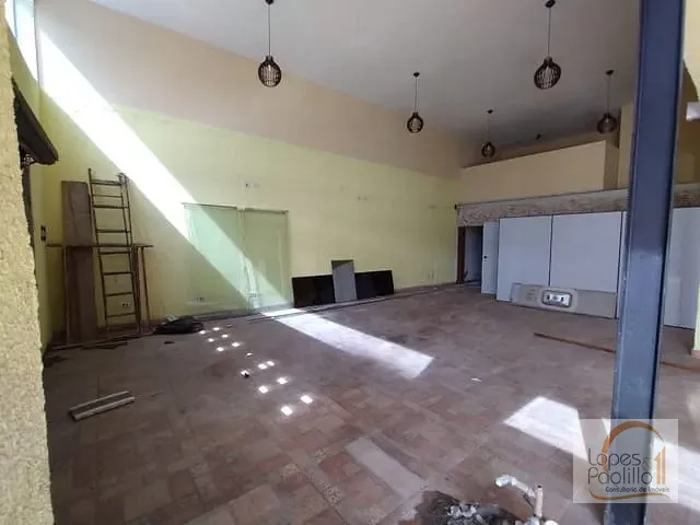 Loja com 84m², para alugar, no bairro Cidade Satélite em Atibaia