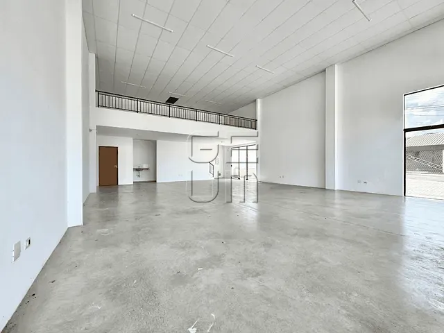 Loja com 348m², à venda ou para alugar, no bairro Jardim Planalto em Londrina