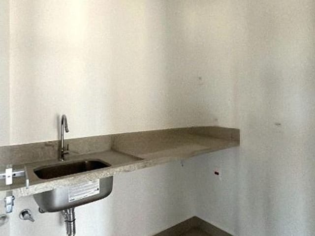Loja com 153m², para alugar, no bairro Bela Suiça em Londrina