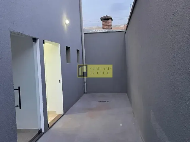 Loja com 230m², para alugar, no bairro Vila Santa Cândida em São José do Rio Preto
