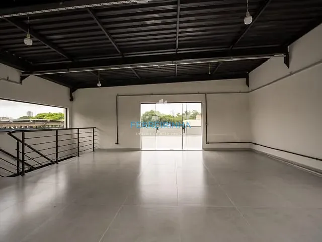 Ponto com 500m², à venda ou para alugar, no bairro Jardim Augusta em São José dos Campos