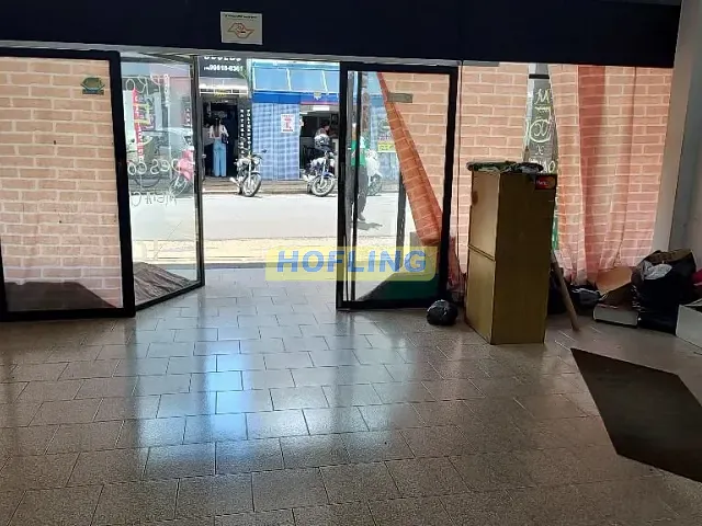 Loja com 198m², para alugar, no bairro Centro em Rio Claro