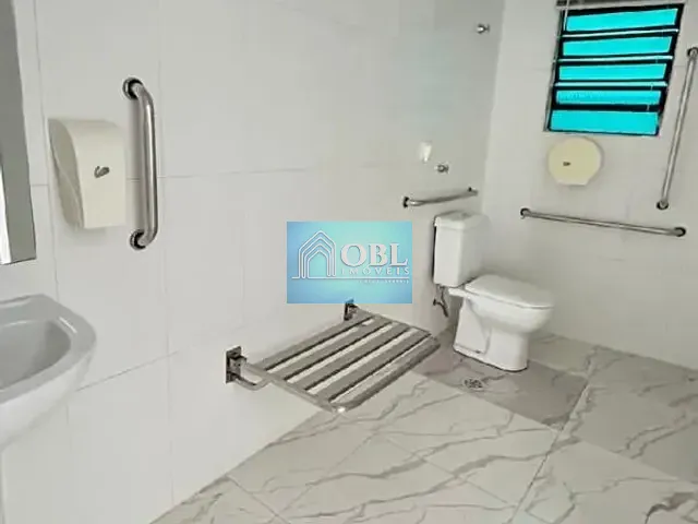 Loja com 420m², para alugar, no bairro Parque da Vila Prudente em São Paulo