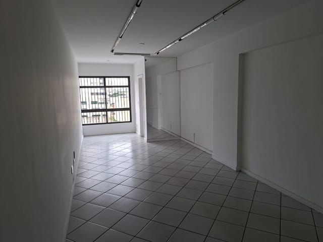 Loja para alugar, no bairro Barro Preto em Belo Horizonte