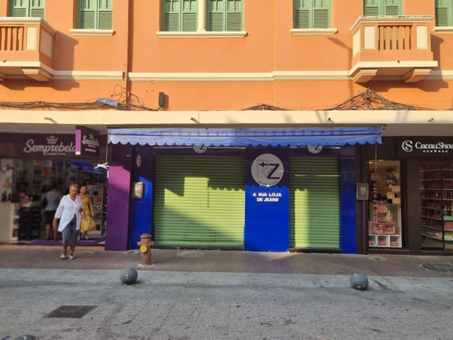 Loja para alugar, no bairro Centro em Macaé
