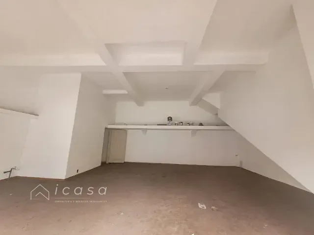 Loja com 85m², à venda ou para alugar, no bairro Vila Resende em Caçapava