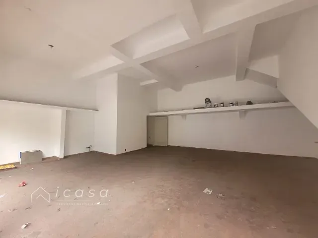Loja com 85m², à venda ou para alugar, no bairro Vila Resende em Caçapava