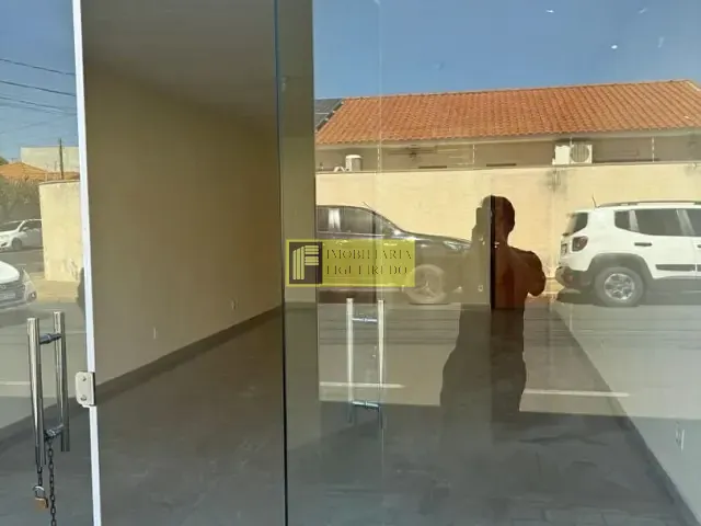 Loja com 140m², para alugar, no bairro Parque Estoril em São José do Rio Preto