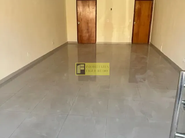 Loja com 140m², para alugar, no bairro Parque Estoril em São José do Rio Preto