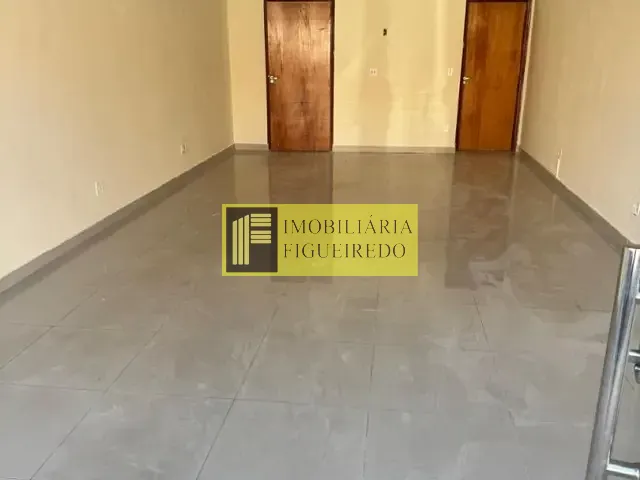 Loja com 140m², para alugar, no bairro Parque Estoril em São José do Rio Preto
