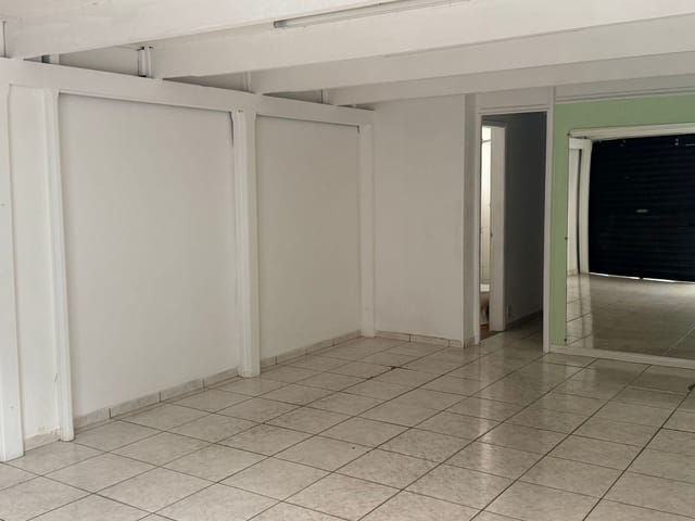 Loja para alugar, no bairro Barro Preto em Belo Horizonte