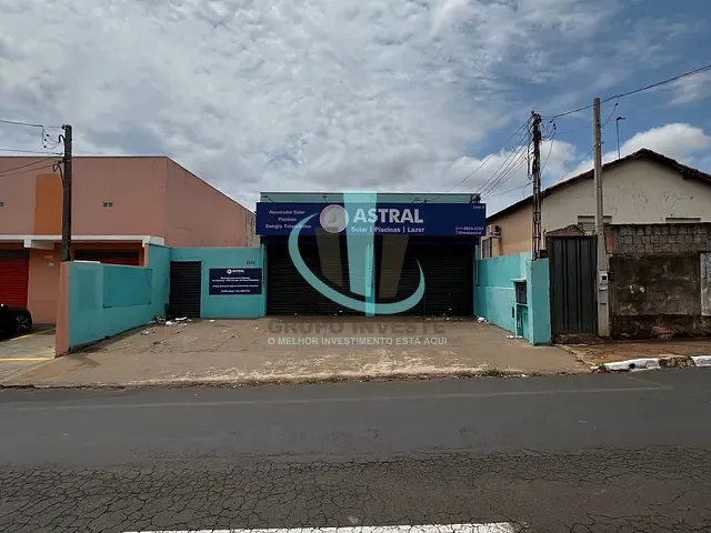 Loja com 360m², para alugar, no bairro Jardim Imperador em Araraquara