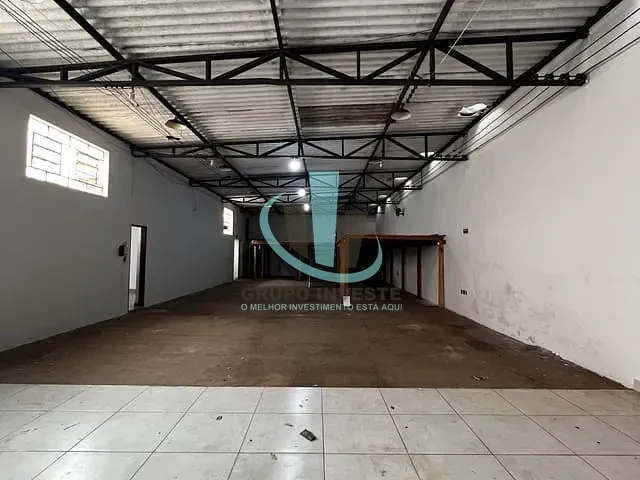 Loja com 360m², para alugar, no bairro Jardim Imperador em Araraquara
