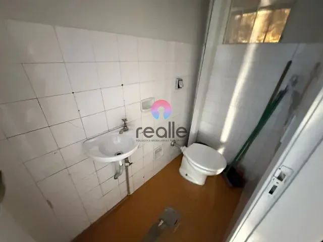 Loja para alugar, no bairro Barro Preto em Belo Horizonte