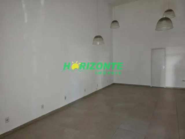 Loja com 43m², à venda, no bairro Jardim São Dimas em São José dos Campos