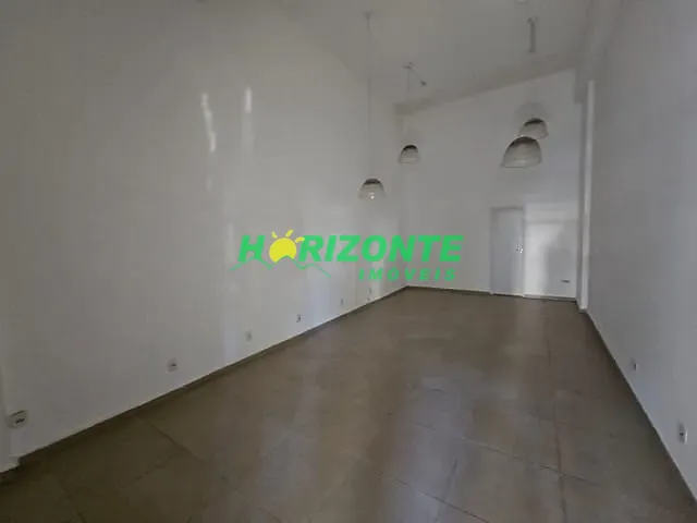 Loja com 43m², à venda, no bairro Jardim São Dimas em São José dos Campos