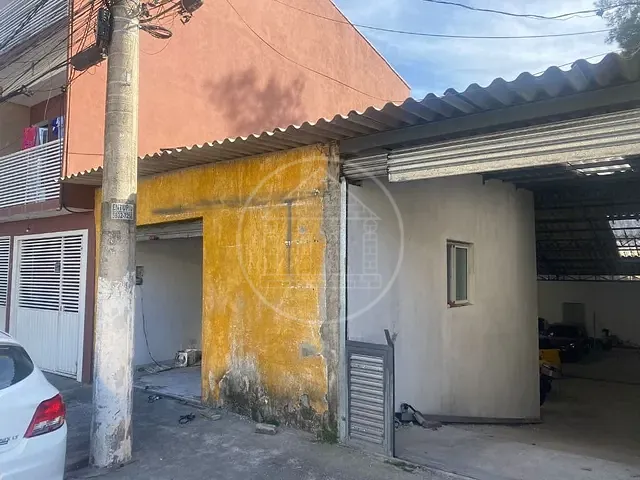 Loja com 110m², para alugar, no bairro Jardim Myrna em São Paulo