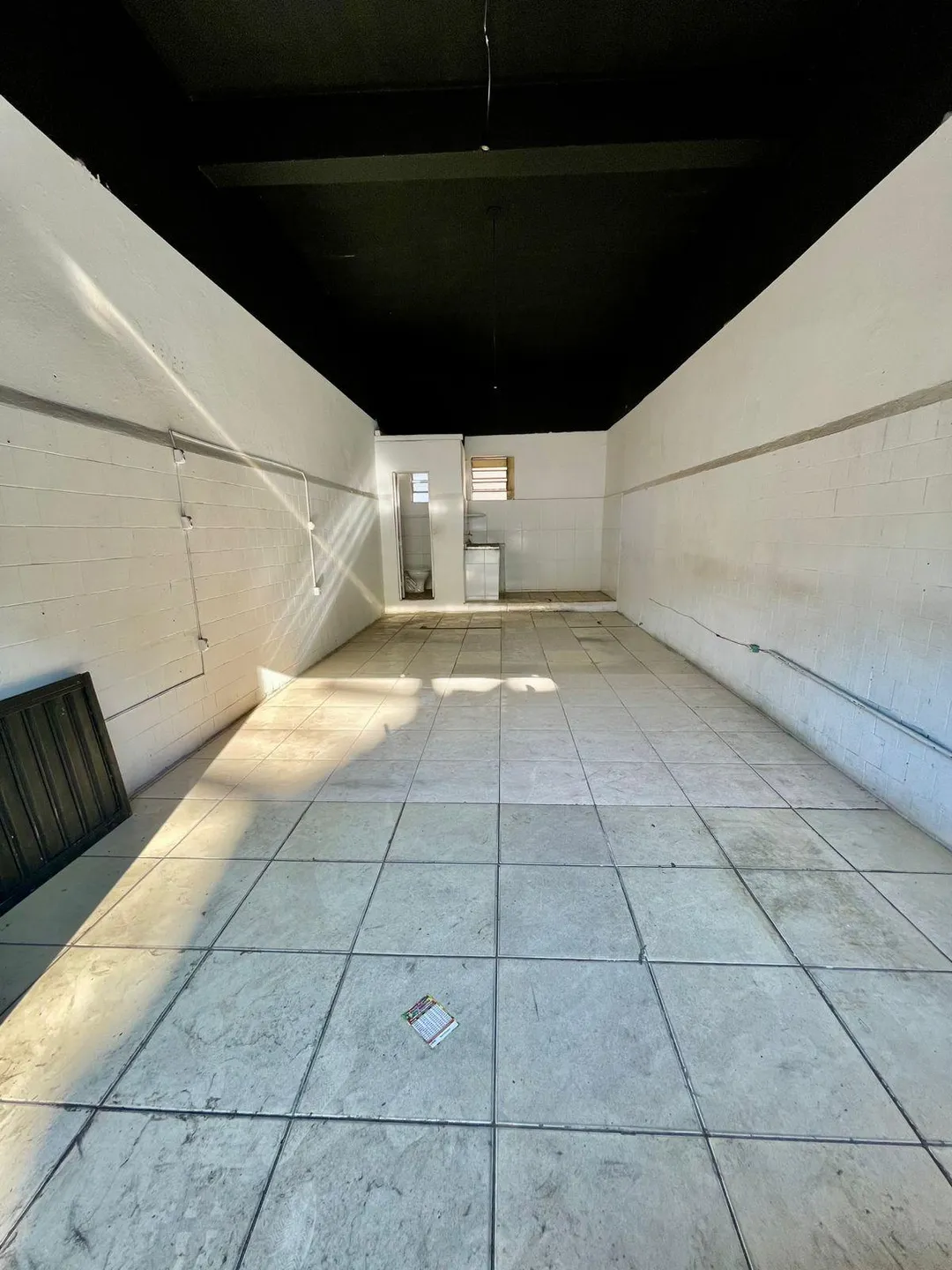 Loja-Salão, 42 m² - Foto 1