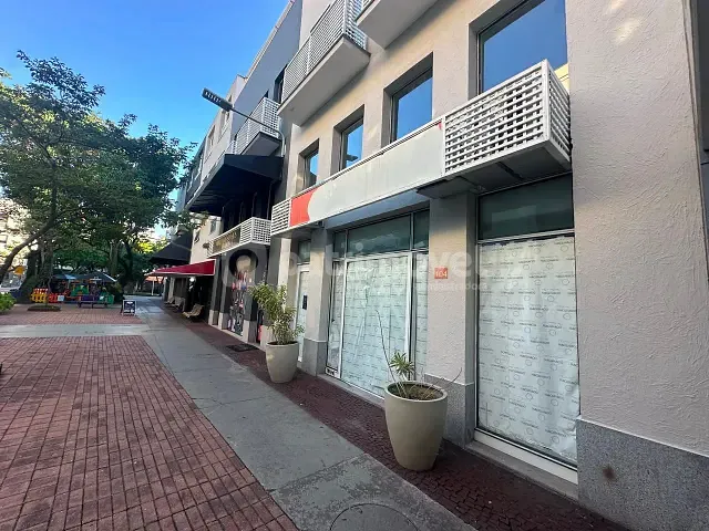 Loja com 100m², para alugar, no bairro Barra da Tijuca em Rio de Janeiro