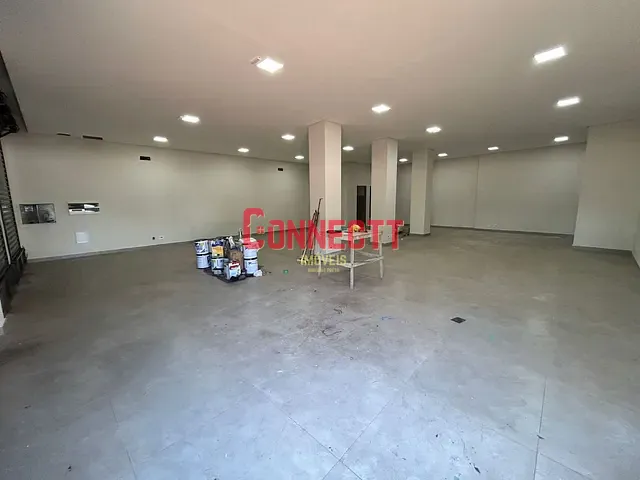 Loja com 156m², para alugar, no bairro Centro em Ribeirão Preto