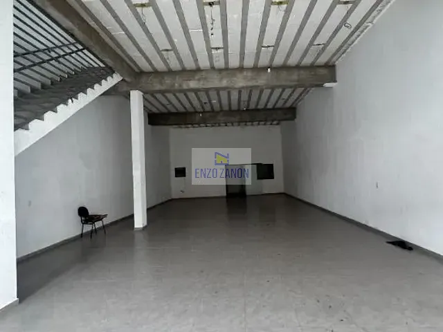 Loja com 300m², para alugar, no bairro Jordanópolis em São Bernardo do Campo