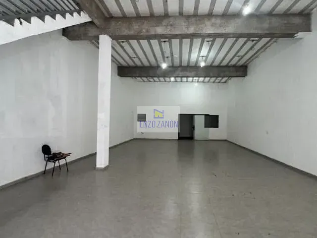 Loja com 300m², para alugar, no bairro Jordanópolis em São Bernardo do Campo