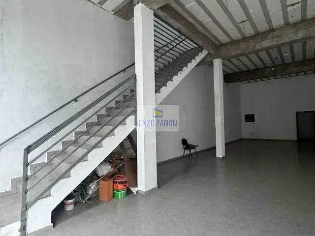 Loja com 300m², para alugar, no bairro Jordanópolis em São Bernardo do Campo