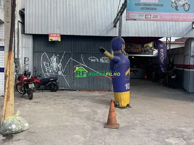 Loja com 250m², para alugar, no bairro Nossa Senhora das Graças em Teresina