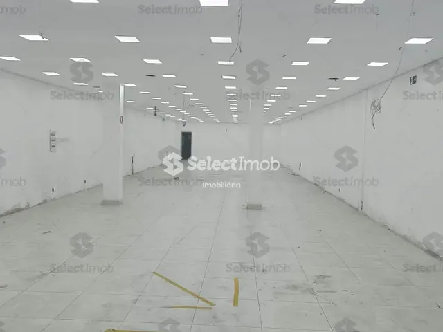 Loja com 380m², para alugar, no bairro Vila Bocaina em Mauá