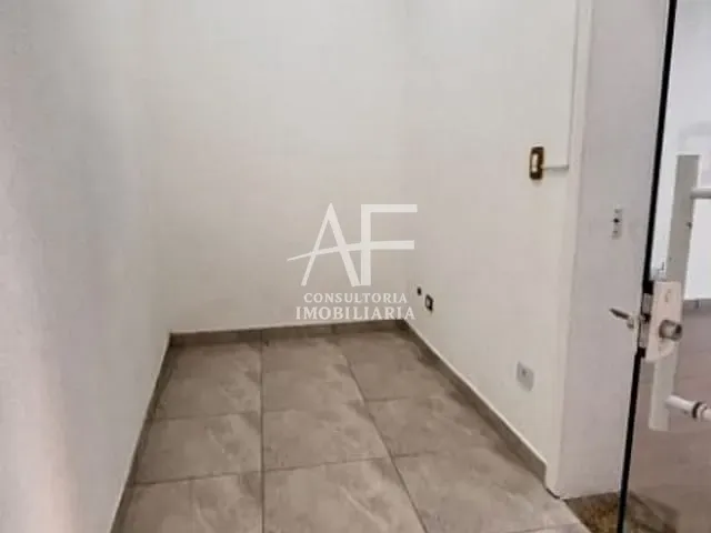 Loja com 50m², para alugar, no bairro Centro em Taubaté