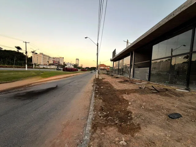 Loja para alugar, no bairro Glória em Macaé