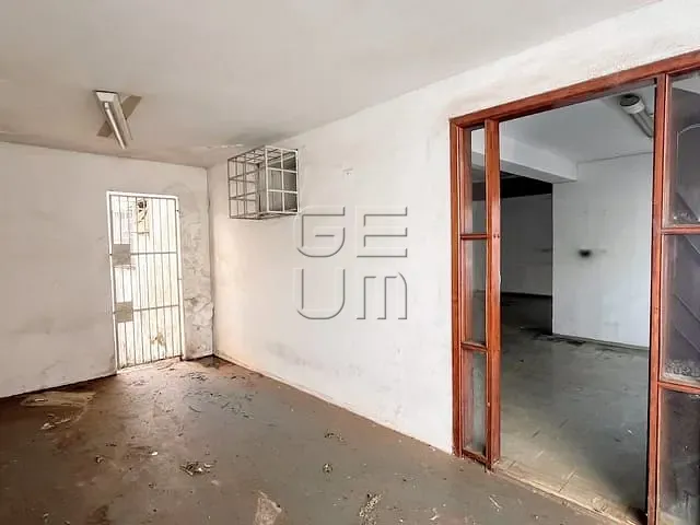 Loja com 563m², à venda, no bairro Centro em Londrina