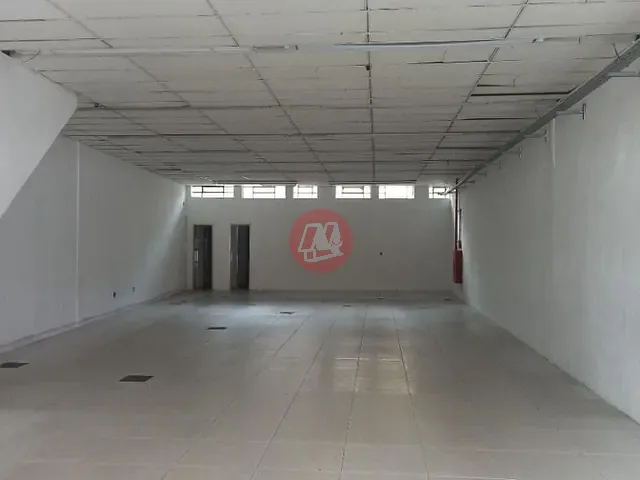 Loja para alugar, no bairro Navegantes em Porto Alegre