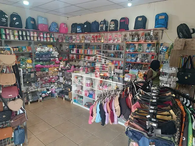 Loja com 34m², para alugar, no bairro Jardim Redentor em Bauru