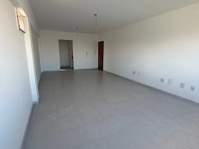 Loja para alugar, no bairro Centro em Macaé