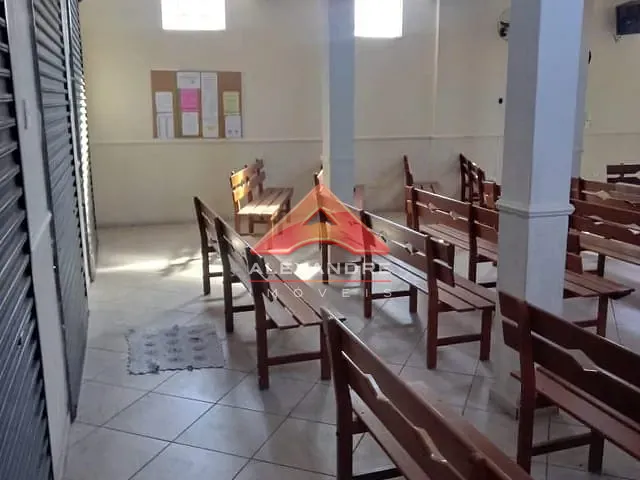 Loja com 300m², à venda, no bairro Conjunto Residencial Galo Branco em São José dos Campos