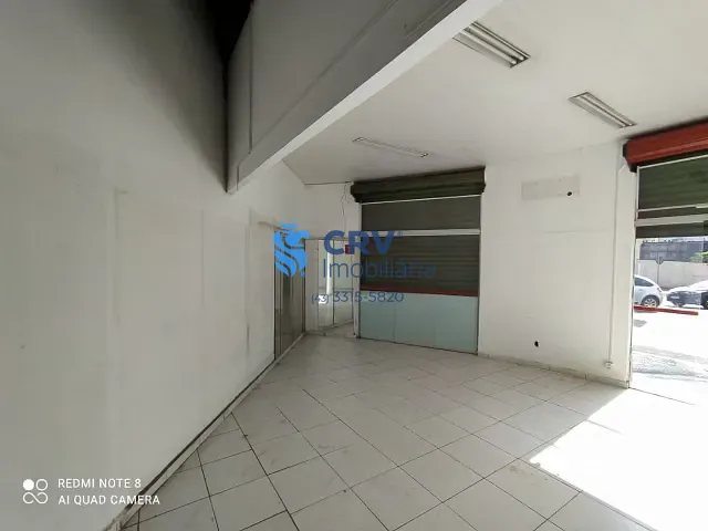 Loja com 100m², para alugar, no bairro Centro em Londrina