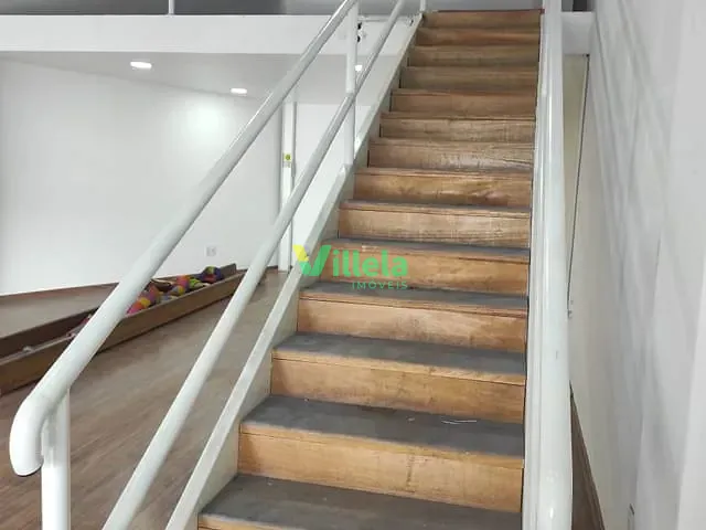 Loja com 77m², para alugar, no bairro Arujá Country Club em Arujá
